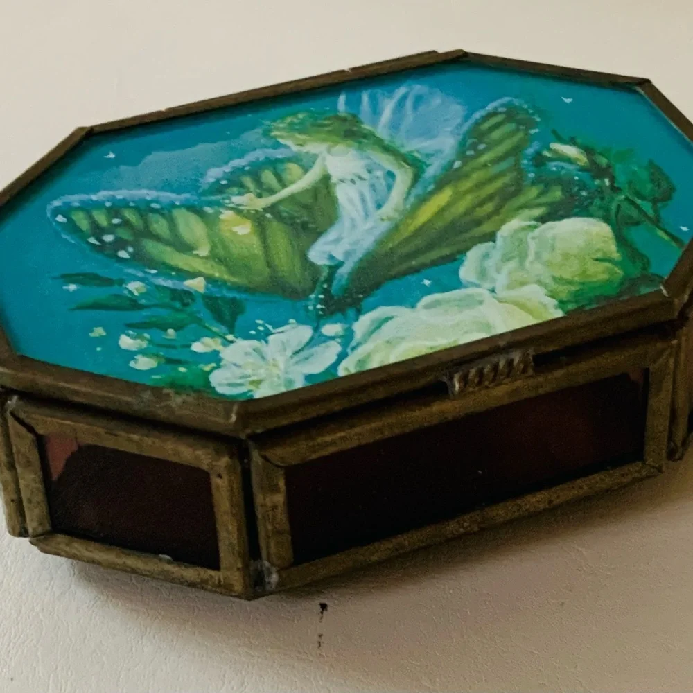 Metal jewelry box